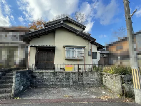 Koka City, Konan-cho, Koshin 3-chome (Kioigawa Station) 2-story building 8SLDK