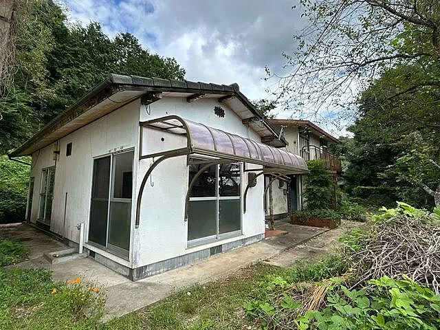 Used single-family home in Tsuyama City, Kamiyokono