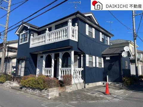 Southeast corner lot × carefully designed imported house! Great sunlight and ventilation!
