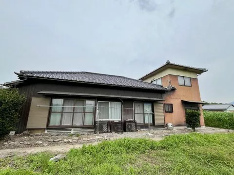 Marugame City, Iiyama Town Nishisakamoto, 2-story building, 7DK