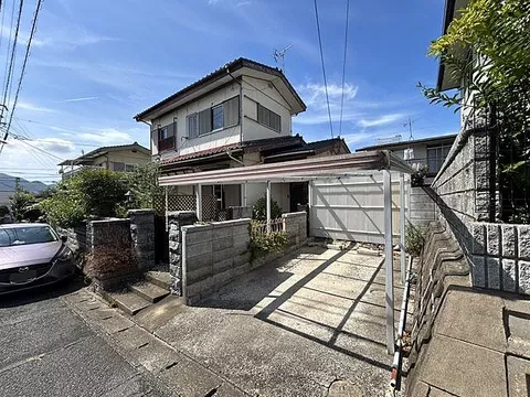 Used single-family home in Okagaki Town, Ongagun, Asahi-dai 5-chome
