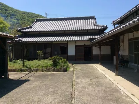 Mitoyo City, Takase Town Samata (Takase Station) Single-story building 7DK