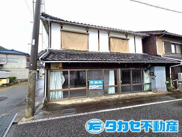 Kamigōri (Kamigōri Station) 1.9 million yen