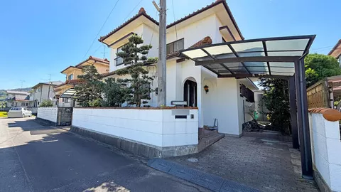 Matsuyama City, Higashikata Town 2-story building 5DK