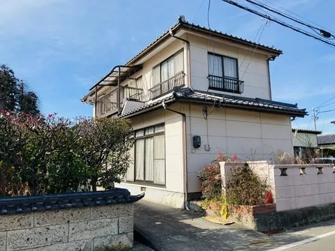 Yamamoto-cho, Watari-gun, Yamadera Aza Yamashita 2F 6LDK

2,980,000 yen