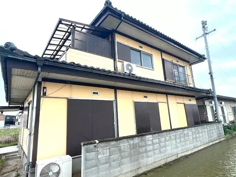 2F 5DK in oak oak field town, Kanonji-shi, Hokkaido

2,000,000 yen