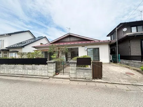1 Sakuragaoka (Akita Station) 9.8 million yen