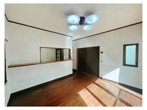 [Viewing event held] Interior and exterior renovation planned (exterior wall painting, water area replacement, wallpaper replacement, lighting)