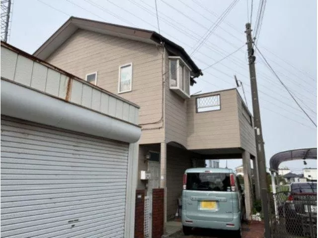 Great location just 7 minutes on foot to the station! You can hang a lot of laundry on the spacious balcony☆