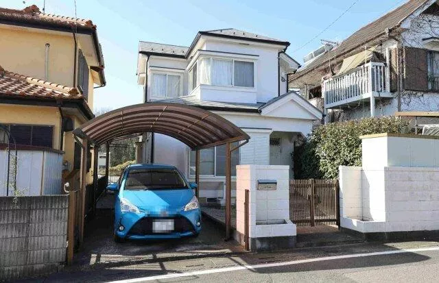 Oaza-Nishido, Moroyama-machi, Iruma-gun (Bushu-Nagase Sta.) 2F 4LDK

4.8 million yen