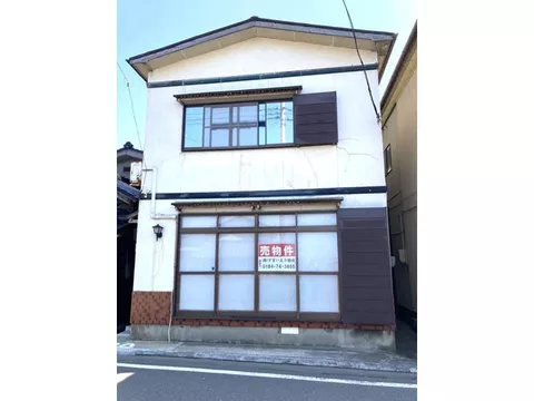 900,000 yen for Torimori, Hirasawa