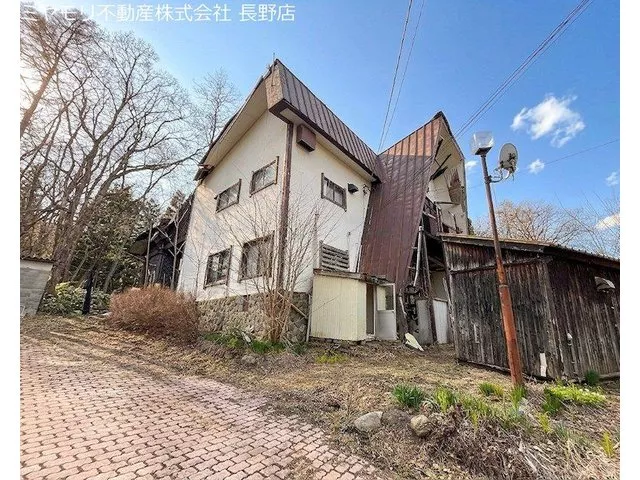 Oaza Nojiri (Kurohime Station) 5 million yen