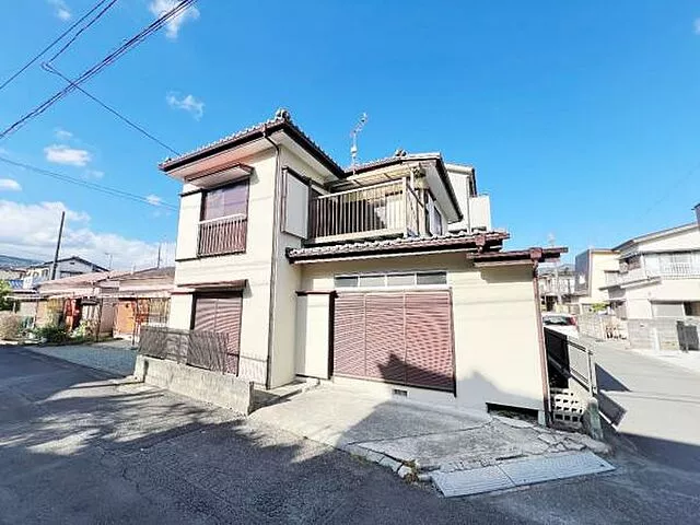 Used single-family home in Tsukahara, Minamiashigara City