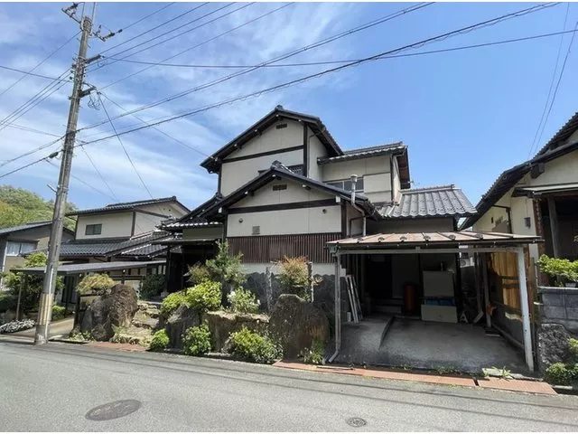 ◆Property in Maizuru City, Showadai, 4LDK! ◆A quiet residential area rich in nature.