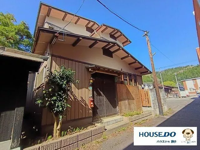 Yuzawa-shi, Yuzawa 2-chome (Yuzawa station) 2F 3DK

1,200,000 yen