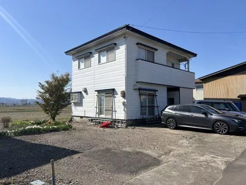2,950,000 yen, Higashisato, Omorogawa Town