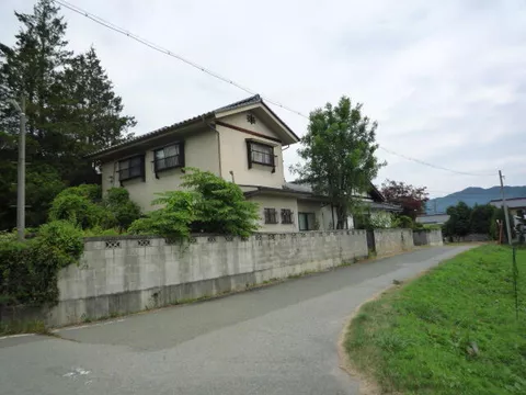 Sakakita, Chikuhoku Village, Higashichikuma District, 2-story building, 11DK