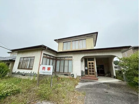 5.8 million yen, Maesako, Ootsubo
