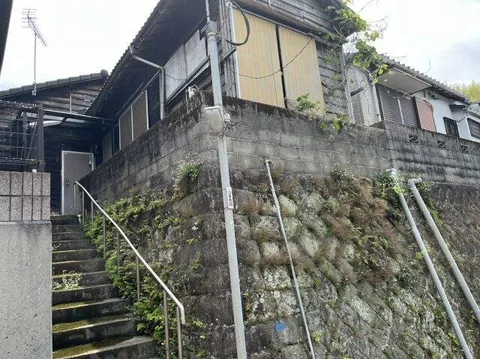 Kagoshima-city Tokiwa 1-chome (Kagoshima Chuo Sta.) Single story building, 2DK

1.9 million yen