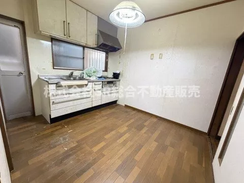 ▽Recommended for cash purchase▽All rooms are over 6 tatami mats▽All rooms have storage▽Also good as an investment property