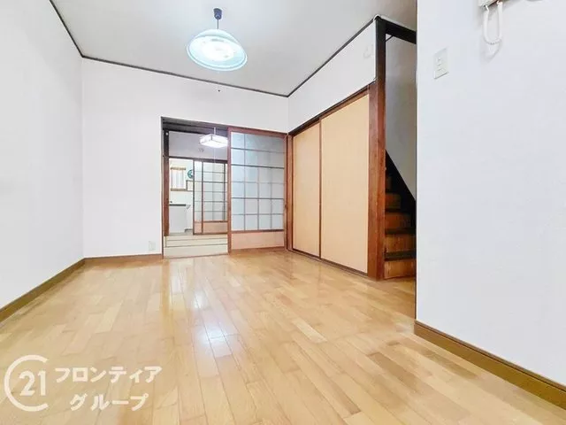 Quiet residential area + Immediate viewing available! ■ Super Konomiya about a 3-minute walk, convenient shopping location