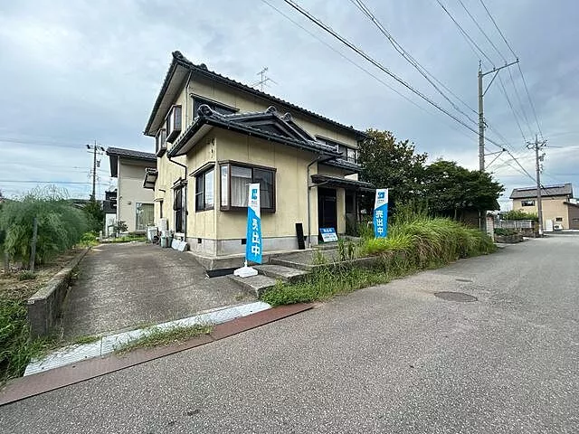 Used single-family home, Komatsu City, Ichihari Town Re, single-family home