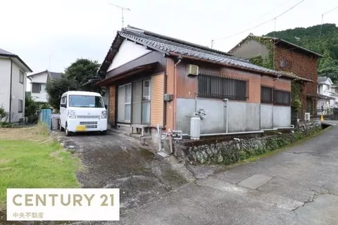 Fujinomiya City, Onaka Sato (Nishi-Fujinomiya Station) 2-story building 7SDK