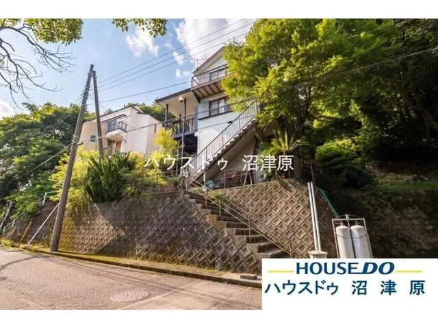Breathe deeply in a villa area surrounded by nature in the mountains! Hot spring connection possible, the ultimate retreat!