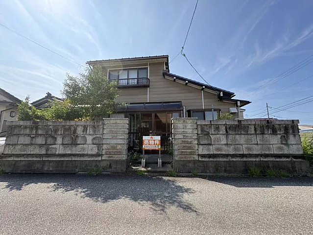 Used single-family home, Toyama Chitetsu Toyama Port Line Hagiura Elementary School-mae Station 4 km