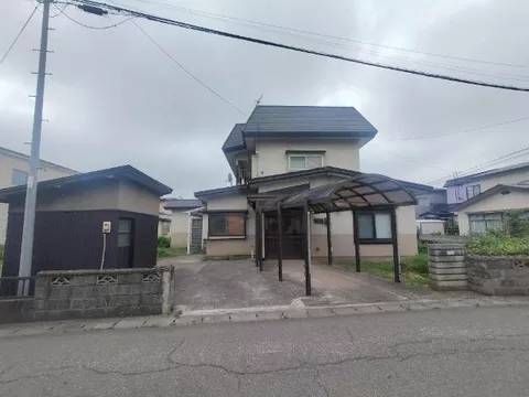 Jiyu Mori (Goshogawara Station) 8.6 million yen