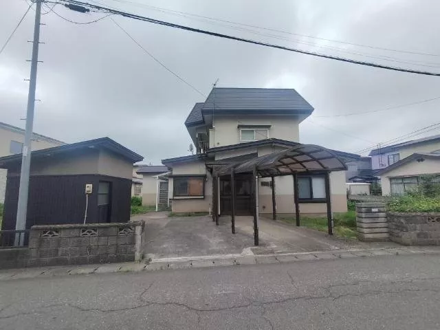 Jiyu Mori (Goshogawara Station) 8.6 million yen