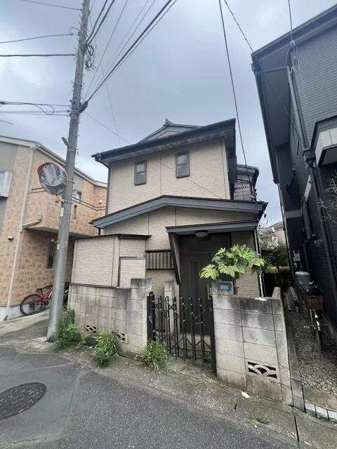 2-chome, Yamamuro, Fujimi-shi, Tokyo (Tsuruse Sta.) 2F 2DK

2DK 4.3 million yen