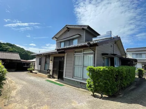 Imari City, Matsuura Town, Momokawa Uehara (Momokawa Station) 2-story 6DK
