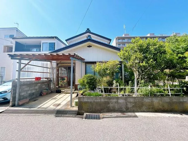 [Open House] Current sale until July 28 / Roof replaced in 2023
