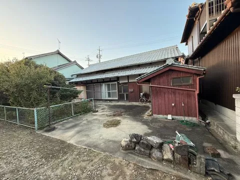 Matsusaka City, Higashimachi (Higashimatsusaka Station), single-story building, 5DK