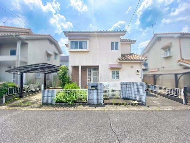 【Ayaha Group・Ayaha Real Estate Brokerage】～Spacious 5LDK used house～