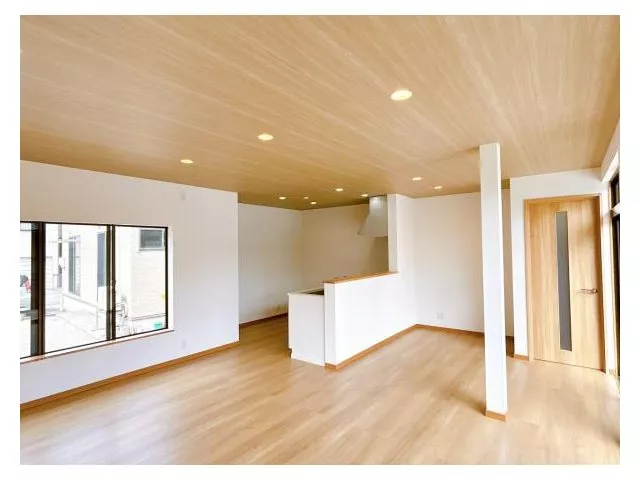 [Open House] Interior and exterior renovations completed / Move-in available within the year / Water area replacement / Parallel parking for 3 cars