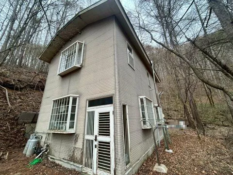 Minami-Saku District, Koumi Town, Oaza Koumi (Umijiri Station) 2-story building 3LDK
