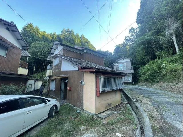 Sekimoto Town, Sekimoto Naka 800,000 yen