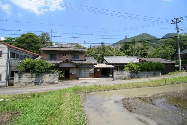 Mitoyo City Takase Town Kamitakase (Takase Station) 2-story 8DK