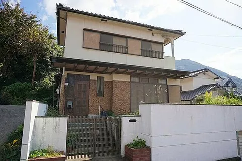 Used single-family home Osato Momoyama Town House