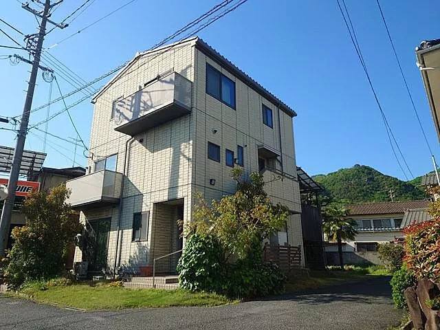 Used single-family home JR Seto Ohashi Line Kojima Station 3.6km