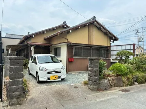 Kawai Town (Matsusaka Station) 8 million yen