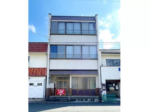 ■3-story building with 6K in Maizuru City, Danba area■Within 10 minutes on foot to elementary and middle schools!!