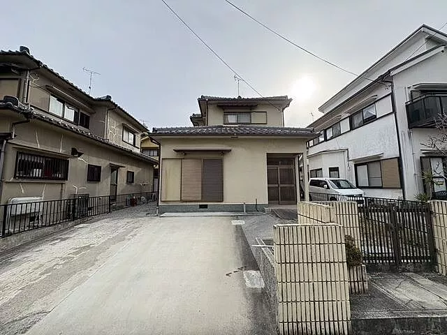 Used single-family home, Hinatsucho