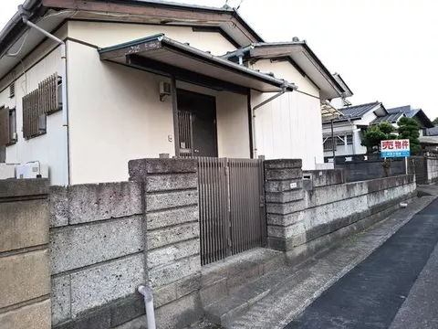 Ishioka City, Ibaraki 2-chome (Ishioka Station) Single-story building 4DK