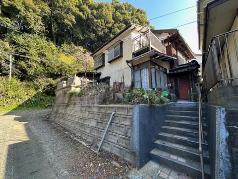 Sasebo City, Sanae-cho (Hayaki Station) 2-story building 5DK