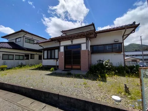 9 million yen
