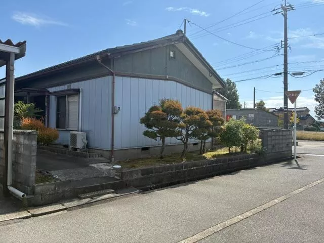 Toyama City, Koshimachi 5-chome, single-story building, 4DK