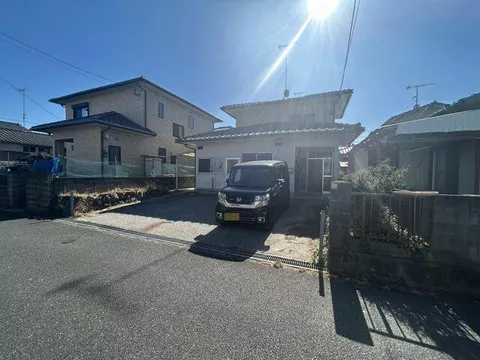 Nakatsu City, Takase (Nakatsu Station) 2-story building 4K